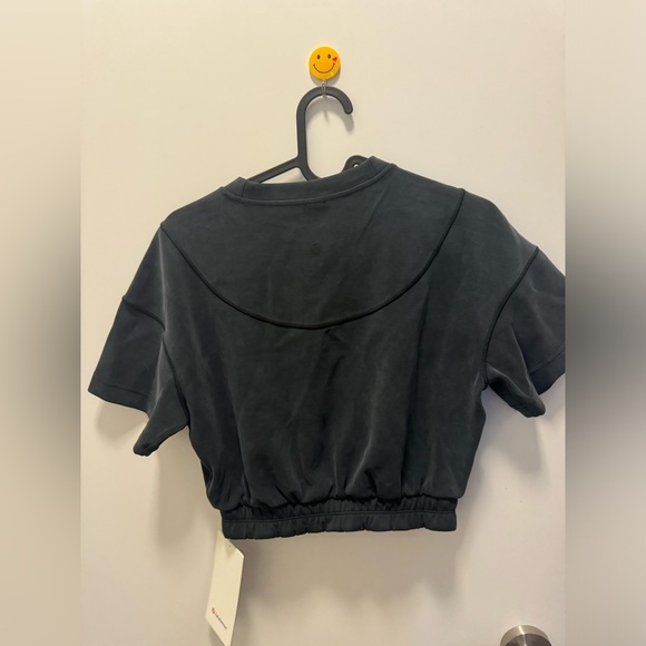 Lululemon crop top - Picture 2 of 3